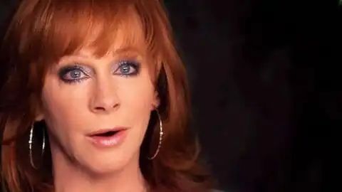 Reba McEntire remembers the day she lost her band in a horrific plane crash 32 years ago